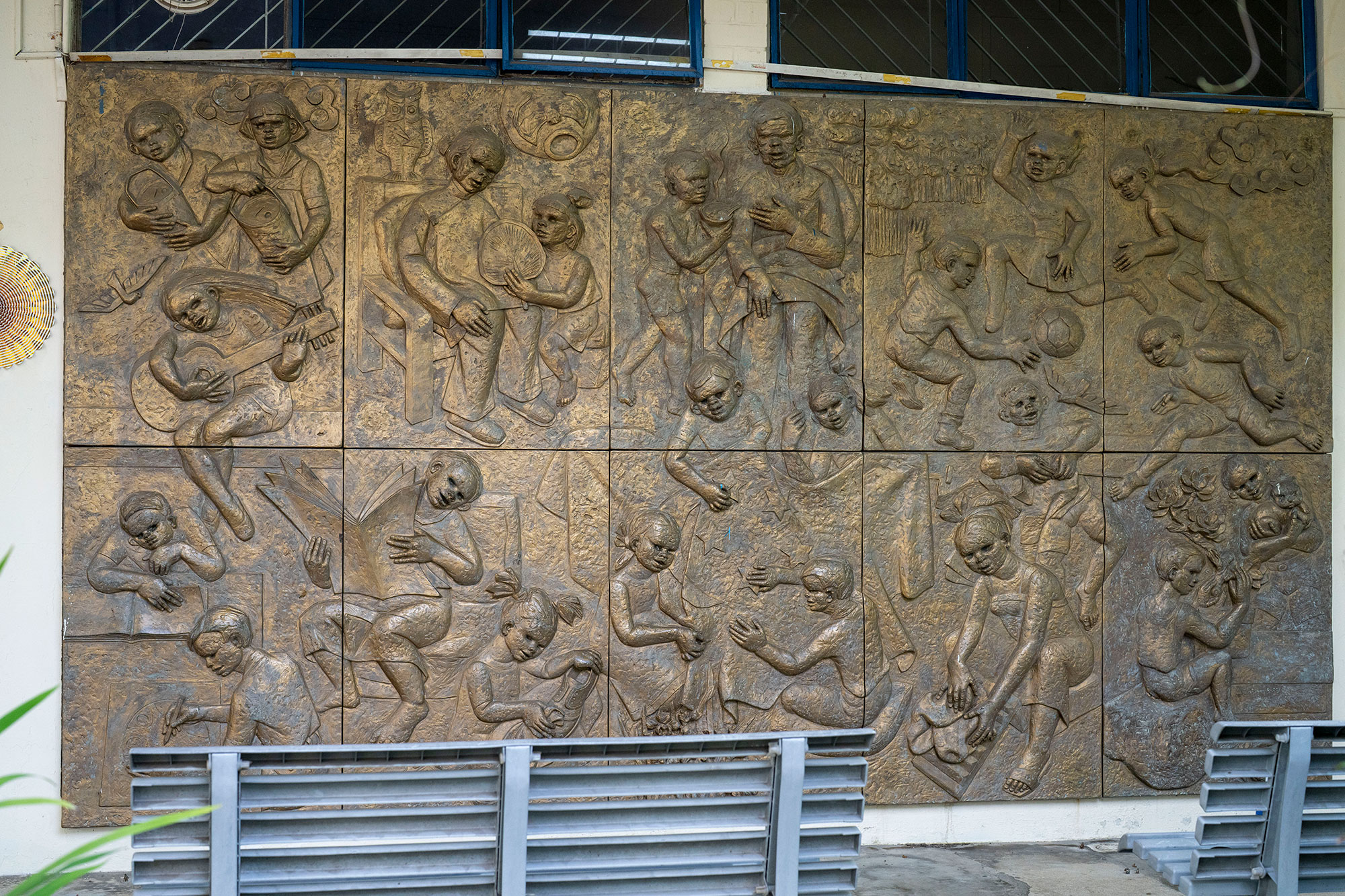 Ng Eng Teng Singaporean artist wall relief before restoration